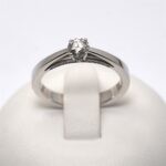 Anello Solitario 0.30ct con Diamanti Laterali  0.13ct Giorgio Visconti