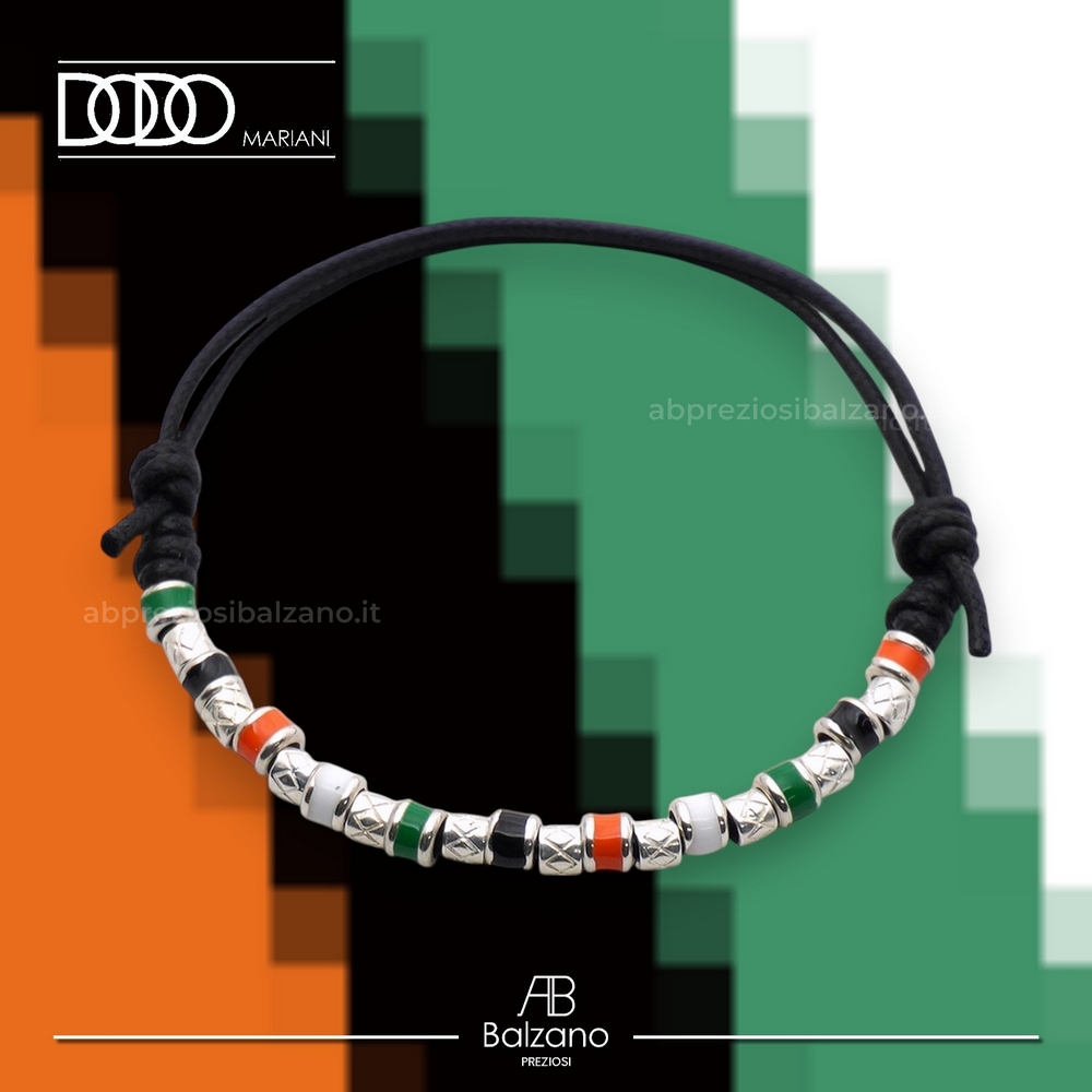bracciale-arancio-nero-verde-in-cordino-cerato-e-pigne-in-argento-925-dodo-mariani-passione-calcio-ab-preziosi-balzano.jpg Bracciale VENEZIA Calcio in Cordino Cerato e Pigne in Argento 925 Dodo Mariani - immagine 1