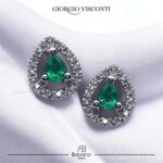 Orecchini Lobo Goccia con Smeraldo e Contorno di Diamanti Giorgio Visconti